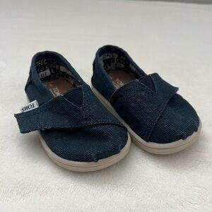 TOMS Kids Navy Shoes